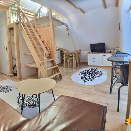 Ski Tour Apartments ザコパネ エクステリア 写真